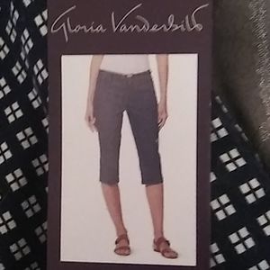 Gloria Vanderbilt Cropped Anita Capri